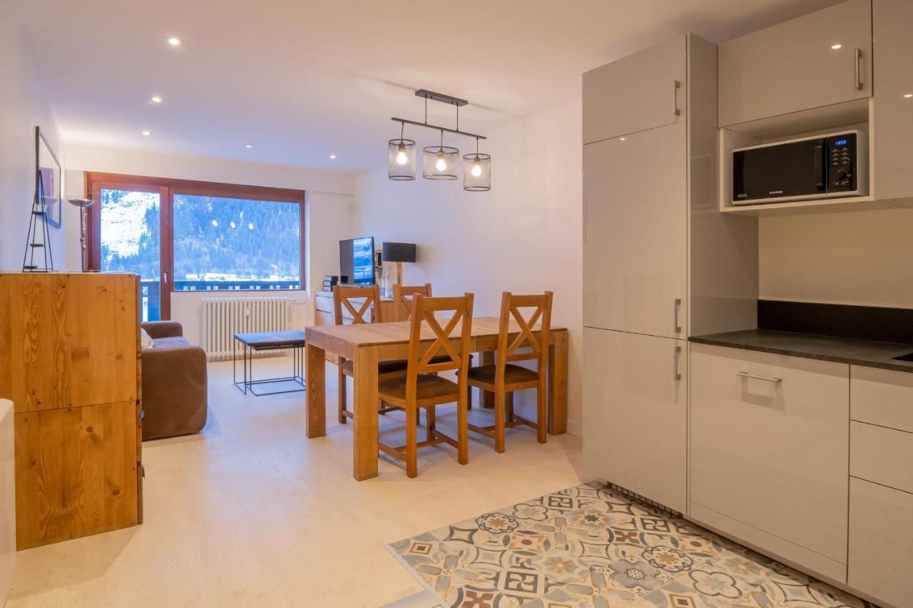 Portes Du Brevent -1 Bedroom Apartment With Magnificient Mont Blanc Views Шамони Екстериор снимка