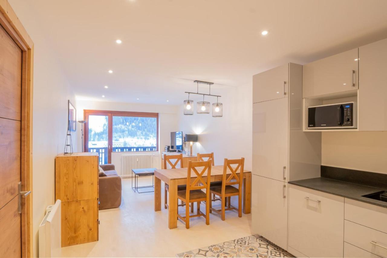 Portes Du Brevent -1 Bedroom Apartment With Magnificient Mont Blanc Views Шамони Екстериор снимка